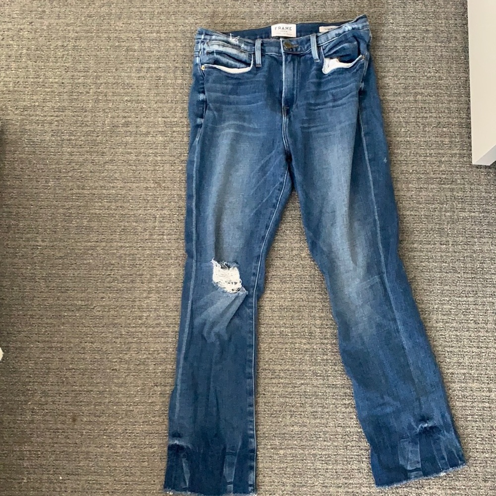 Frame Denim- Le High Rise Straight. Cropped Flair look. Size 29- true to size.